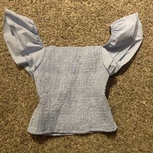 Ribbed crop top with ruffled sleeves